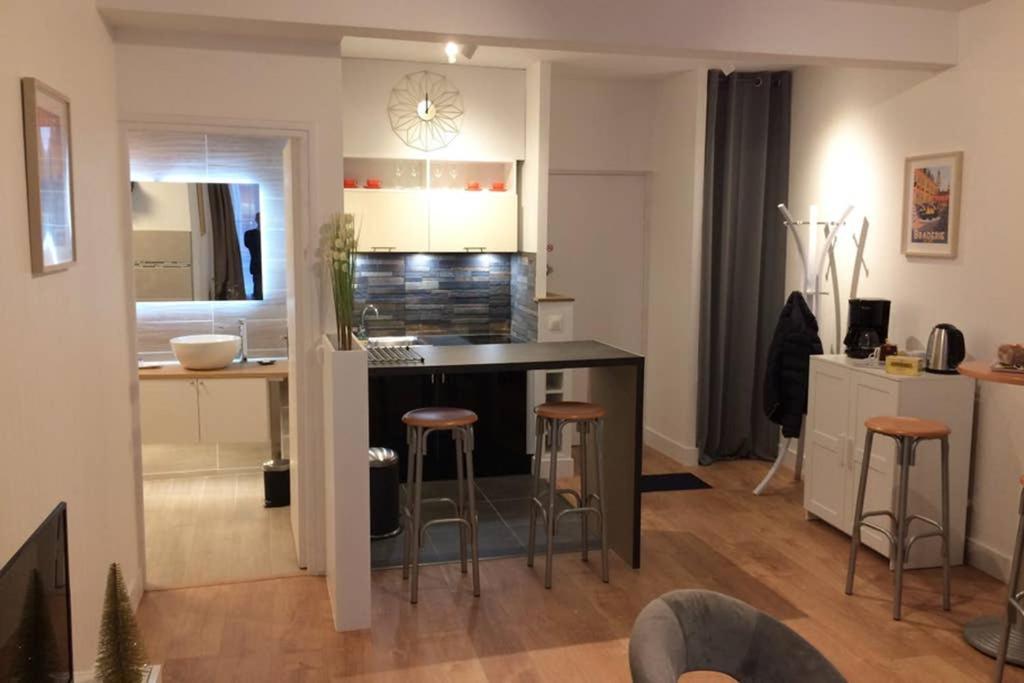 Appartement grande chaussée Lila Exterior foto